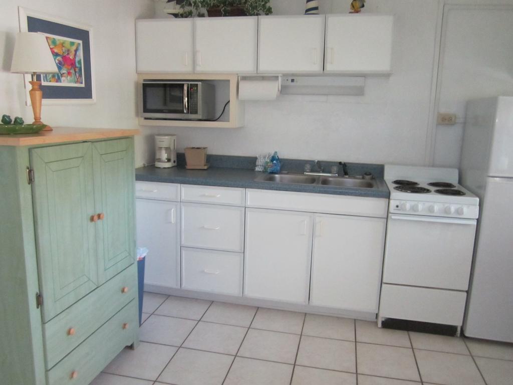 Anchor Inn And Cottages Sanibel Bagian luar foto