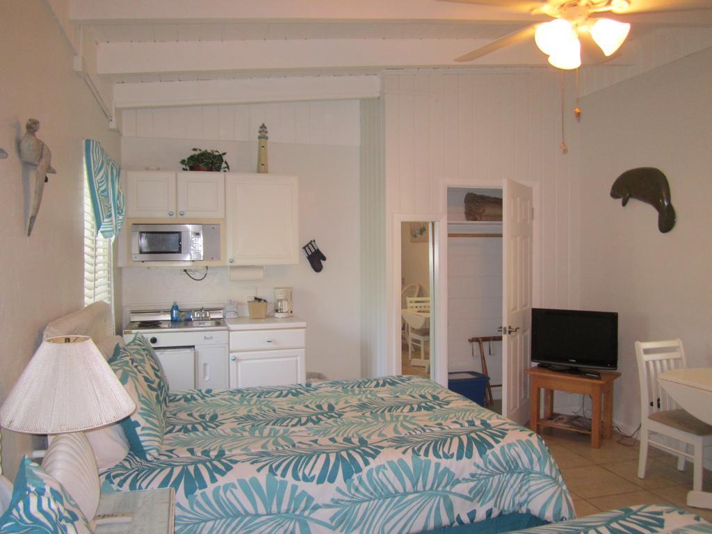 Anchor Inn And Cottages Sanibel Bagian luar foto