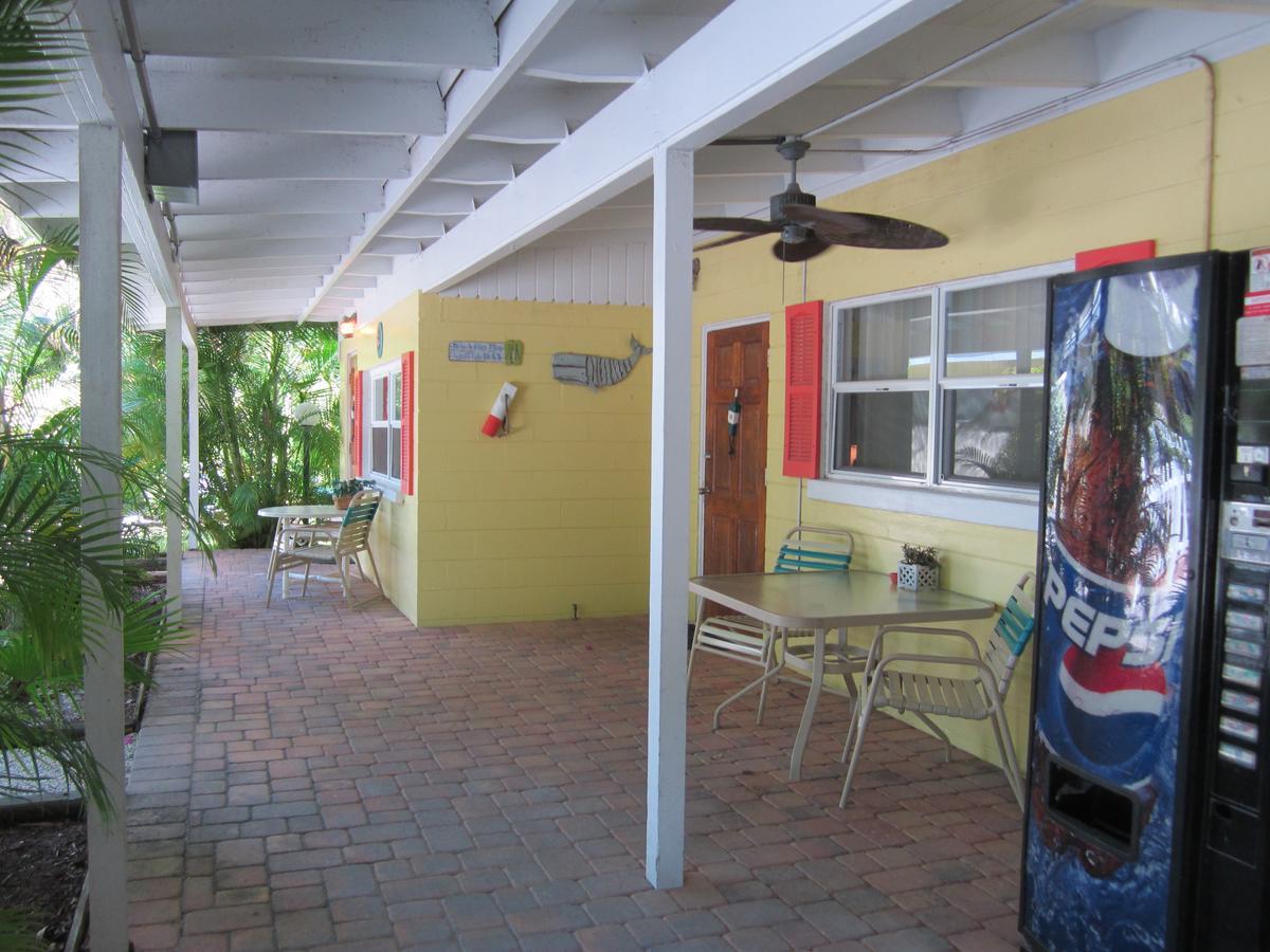 Anchor Inn And Cottages Sanibel Bagian luar foto