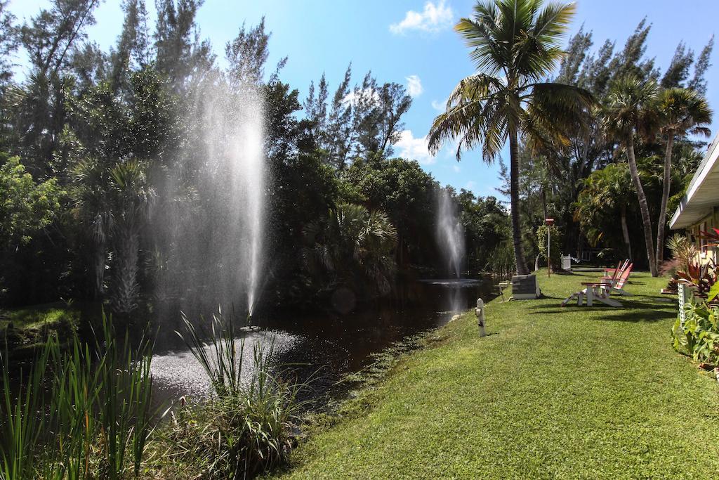 Anchor Inn And Cottages Sanibel Bagian luar foto